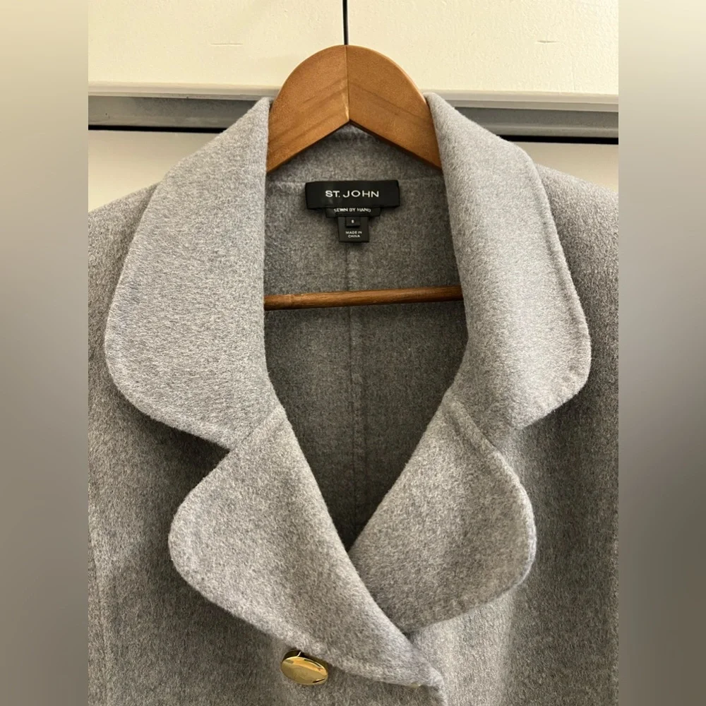 St John Double Breasted Hand Sewn Cashmere Blend Coat - Picture 4 of 17
